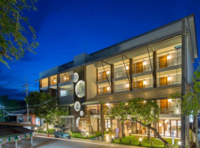 Отель Kept Bangsaray Hotel Pattaya  Bang Sa-Re